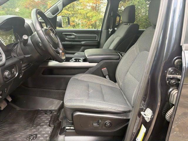 2020 RAM 1500 Big Horn Crew Cab 4x4 5'7' Box
