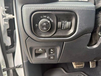 2024 RAM 1500 Limited Crew Cab 4x4 5'7' Box