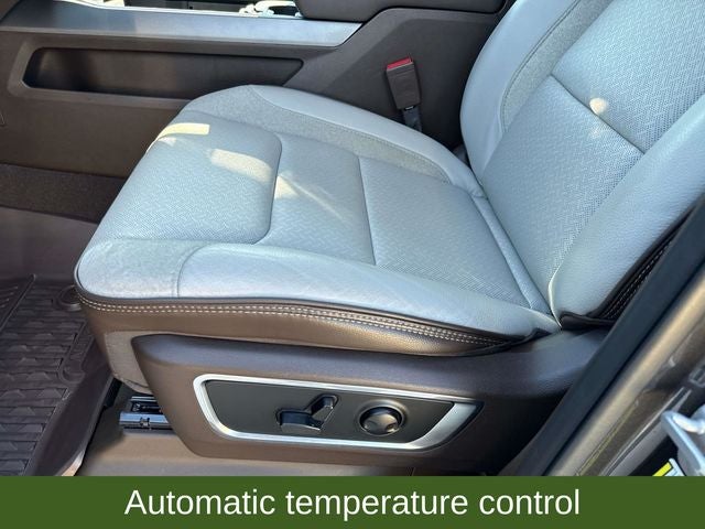 2025 RAM 1500 Laramie Crew Cab 4x4 5'7' Box