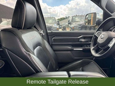 2023 RAM 1500 Laramie Crew Cab 4x4 5'7' Box