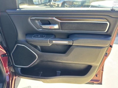 2022 RAM 1500 Laramie Crew Cab 4x4 5'7' Box