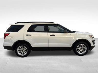 2017 Ford Explorer Base