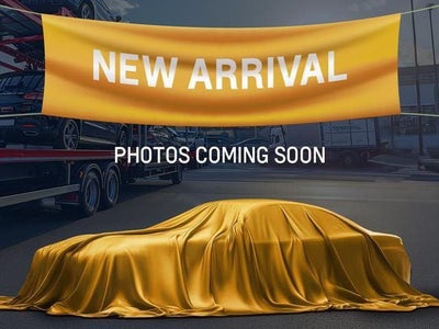 2022 Chevrolet Silverado 1500 2WD Crew Cab Short Bed Custom