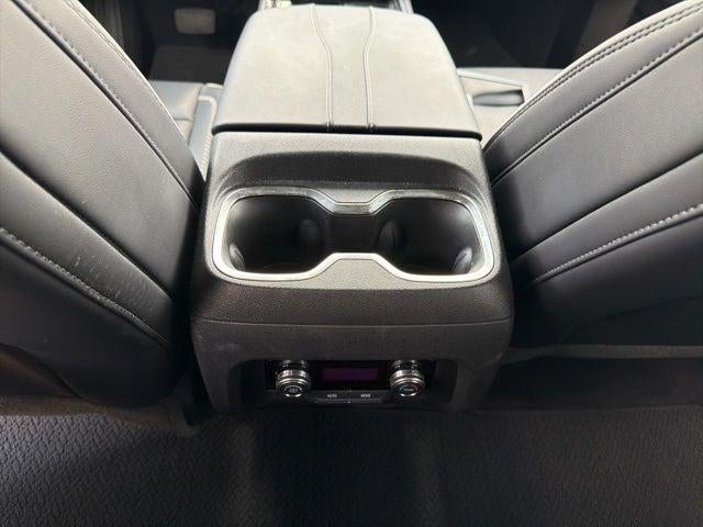 2025 GMC Acadia AWD Denali