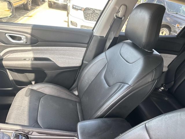 2022 Jeep Compass Latitude Lux 4x4