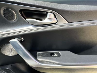 2019 Kia Stinger GT1