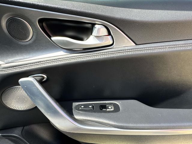 2019 Kia Stinger GT1