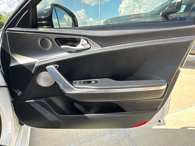 2019 Kia Stinger GT1