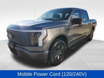 2025 Ford F-150 Lightning Flash
