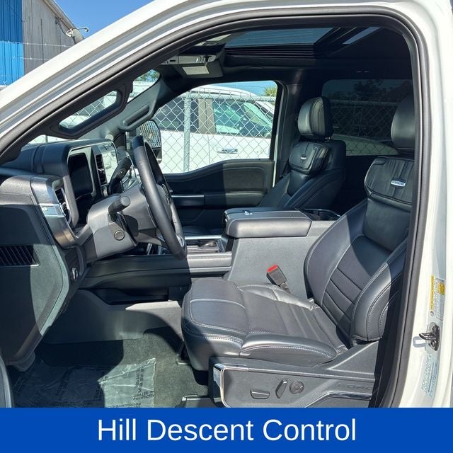 2025 Ford F-450SD Platinum DRW