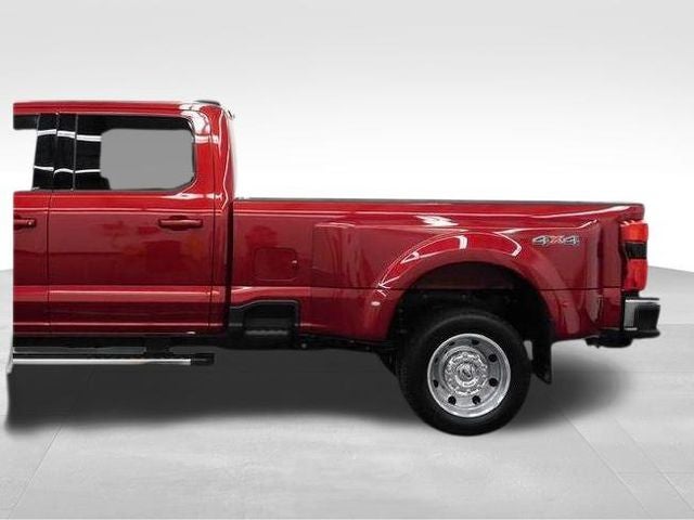 2025 Ford F-450SD Lariat DRW