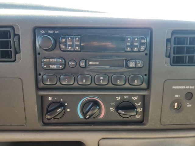 2000 Ford F-250SD XLT