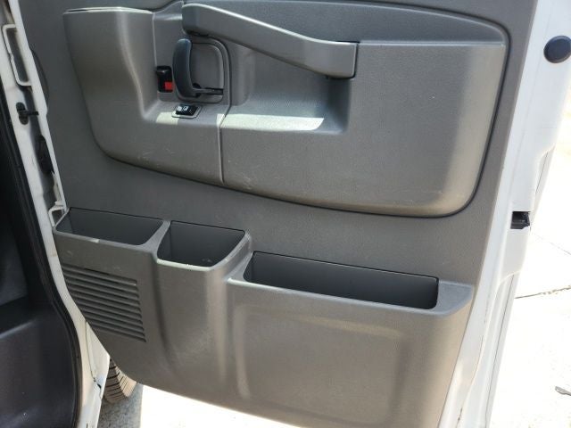2017 Chevrolet Express 2500 Work Van Cargo