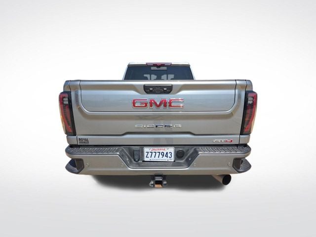 2024 GMC Sierra 2500HD AT4