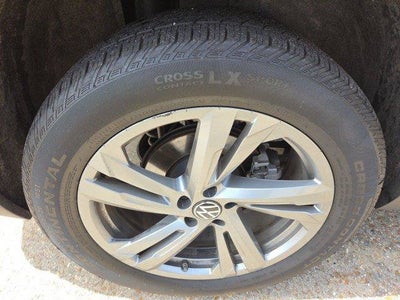 2024 Volkswagen Atlas Cross Sport 2.0T SEL R-Line