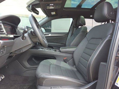 2024 Volkswagen Atlas Cross Sport 2.0T SEL R-Line