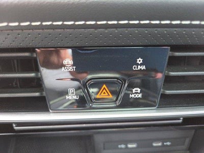 2024 Volkswagen Atlas Cross Sport 2.0T SEL R-Line