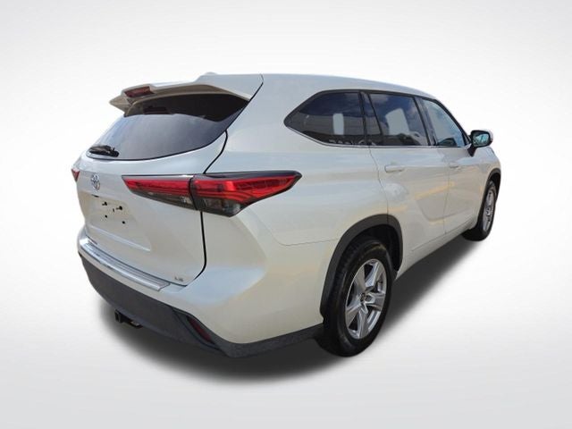 2020 Toyota Highlander LE