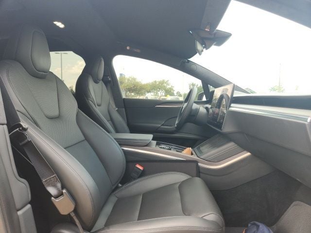 2024 Tesla Model X Base