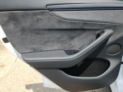 2026 Tesla Model Y Long Range