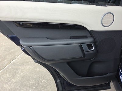 2023 Land Rover Discovery HSE R-Dynamic
