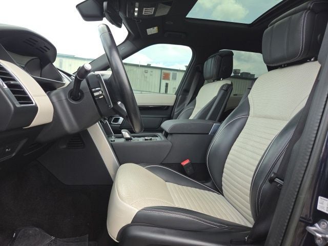 2023 Land Rover Discovery HSE R-Dynamic