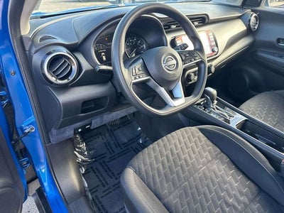 2022 Nissan Kicks SV