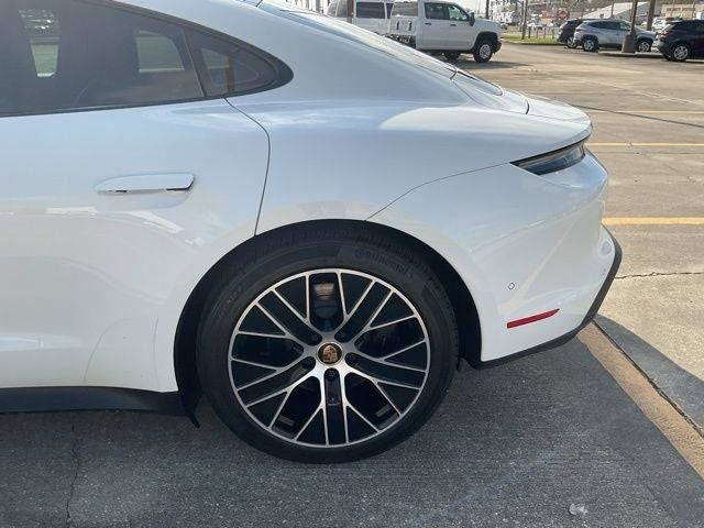 2023 Porsche Taycan Base
