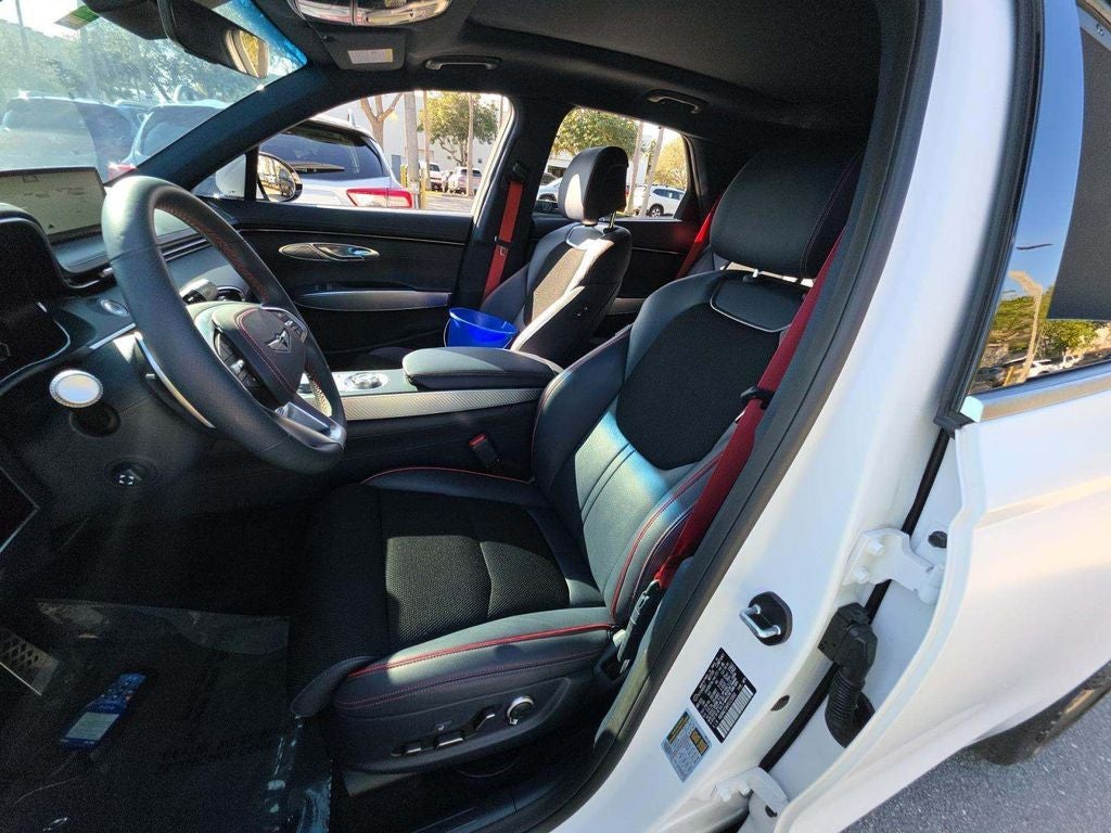 2023 Genesis GV70 2.5T