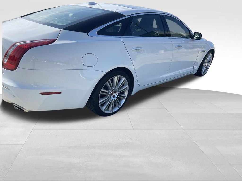 2015 Jaguar XJ XJL Portfolio