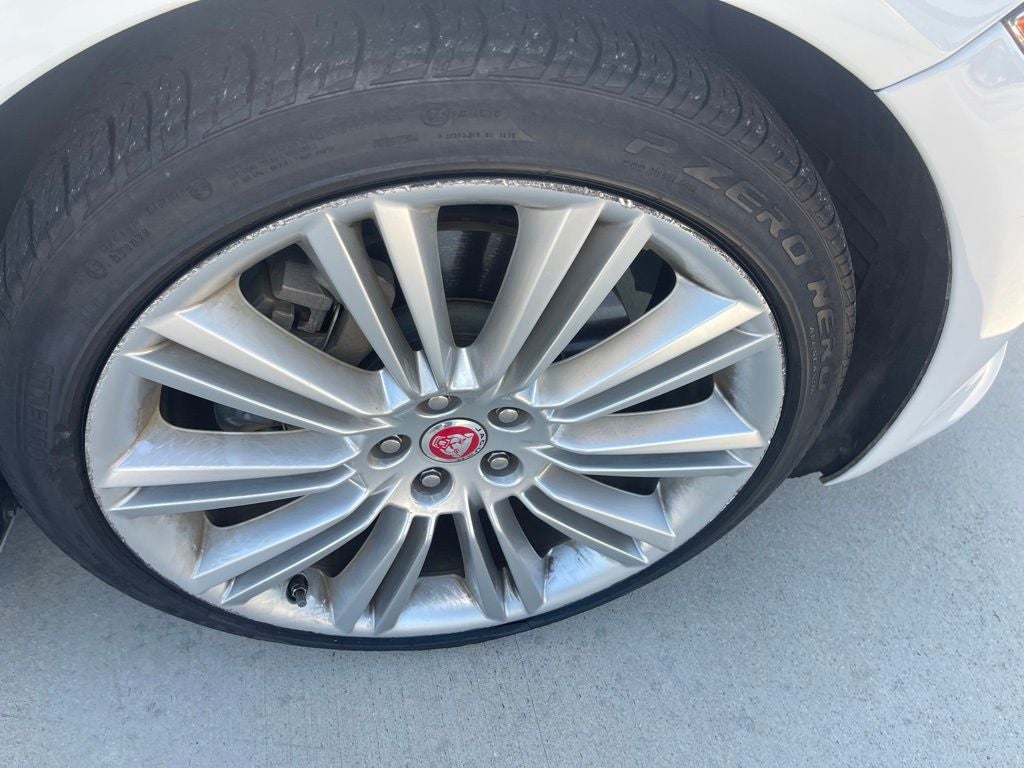 2015 Jaguar XJ XJL Portfolio