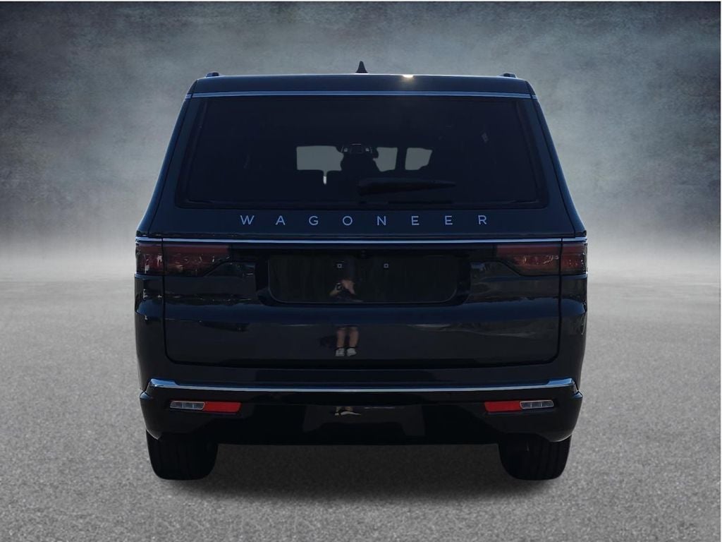 2024 Jeep Wagoneer Base