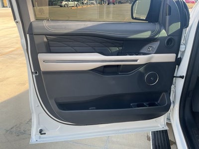 2024 Ford Expedition Platinum