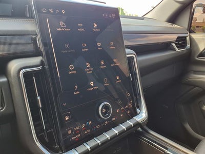 2025 GMC Yukon Elevation