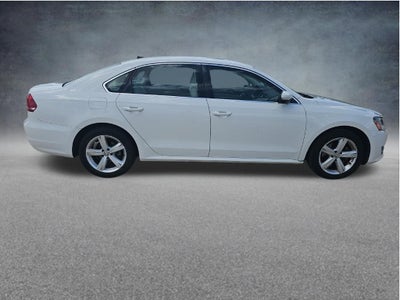 2014 Volkswagen Passat 1.8T SE