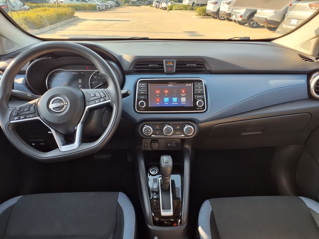 2025 Nissan Versa 1.6 SV