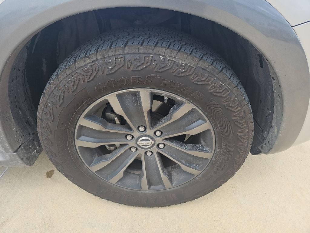 2017 Nissan Armada Platinum