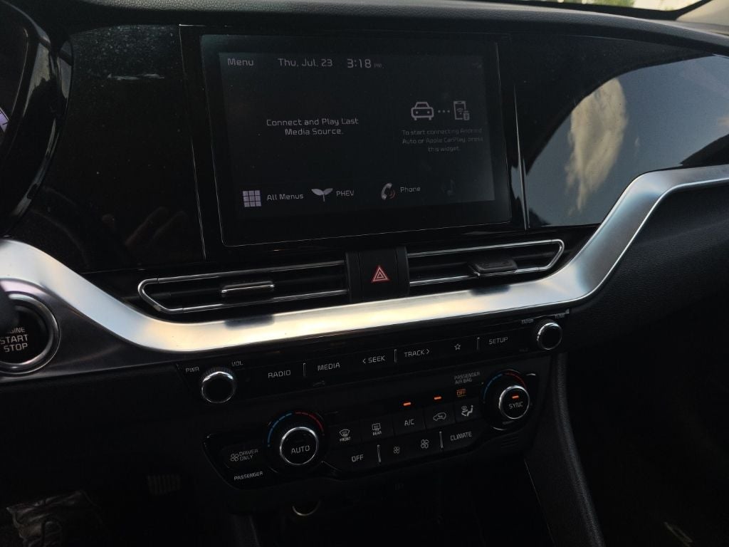 2022 Kia Niro Plug-In Hybrid LXS