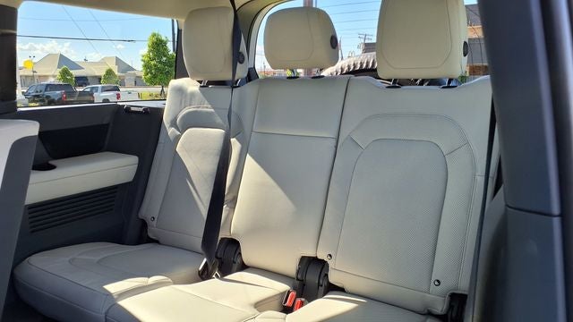 2023 Land Rover Defender 130 First Edition