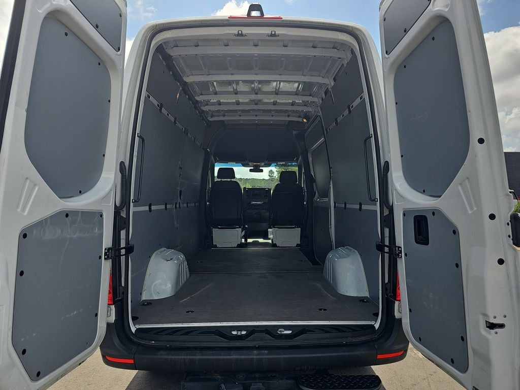 2025 Mercedes-Benz Sprinter 2500 Cargo 144 WB