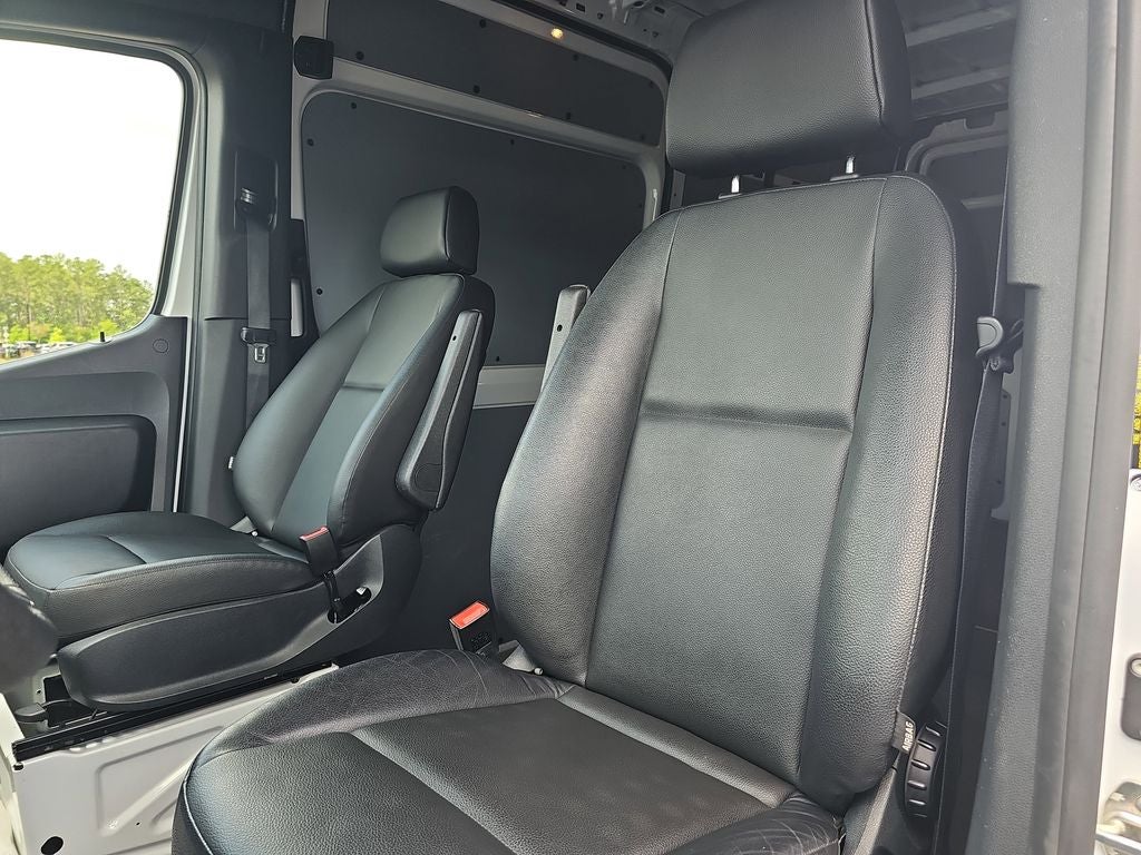 2025 Mercedes-Benz Sprinter 2500 Cargo 144 WB