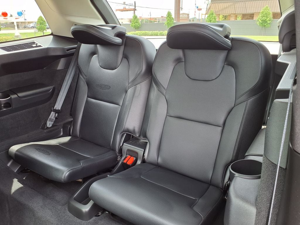 2024 Volvo XC90 B6 Plus Bright Theme 6-Seater