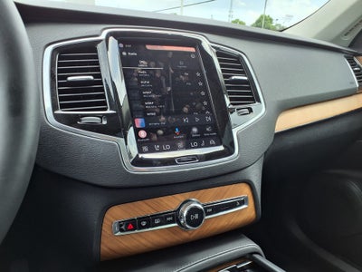 2024 Volvo XC90 B6 Plus Bright Theme 6-Seater