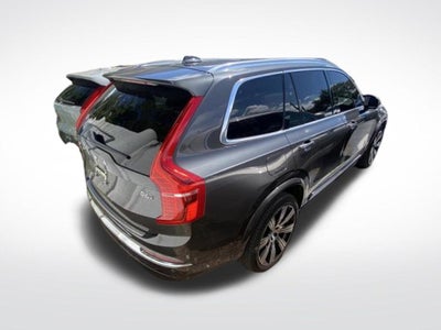 2024 Volvo XC90 B6 Plus Bright Theme 6-Seater