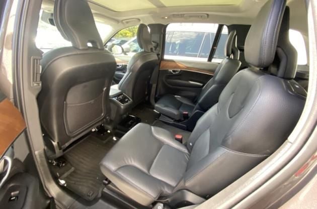 2024 Volvo XC90 B6 Plus Bright Theme 6-Seater
