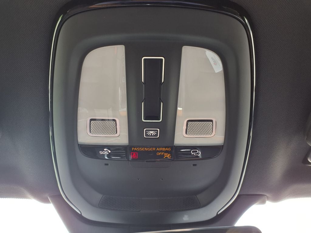 2023 Volvo XC90 B6 Plus 7-Seater