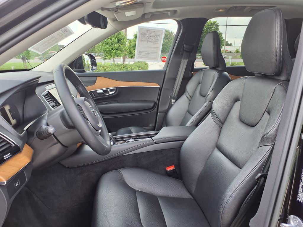 2023 Volvo XC90 B6 Plus 7-Seater