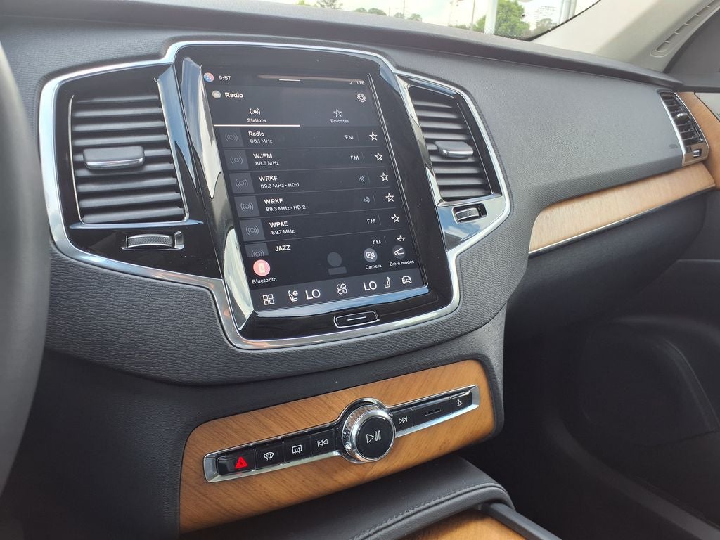 2023 Volvo XC90 B6 Plus 7-Seater
