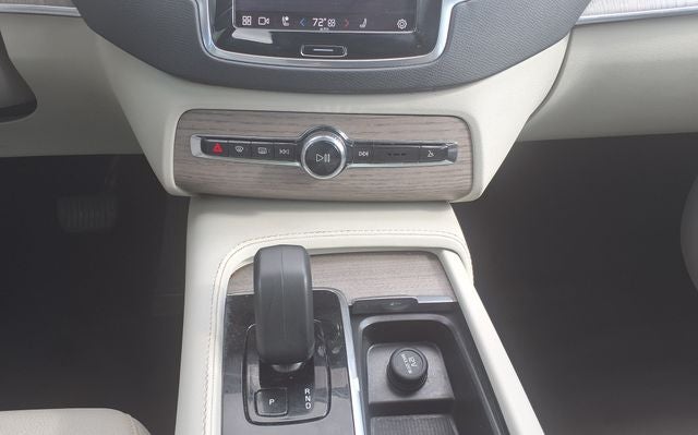 2023 Volvo XC90 B6 Plus 7-Seater