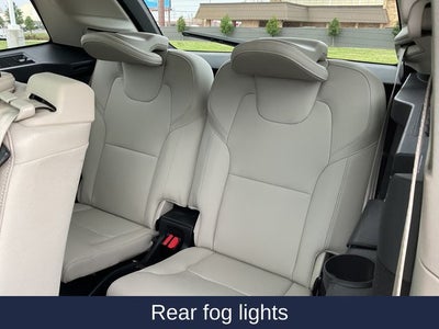 2018 Volvo XC90 T6 Momentum